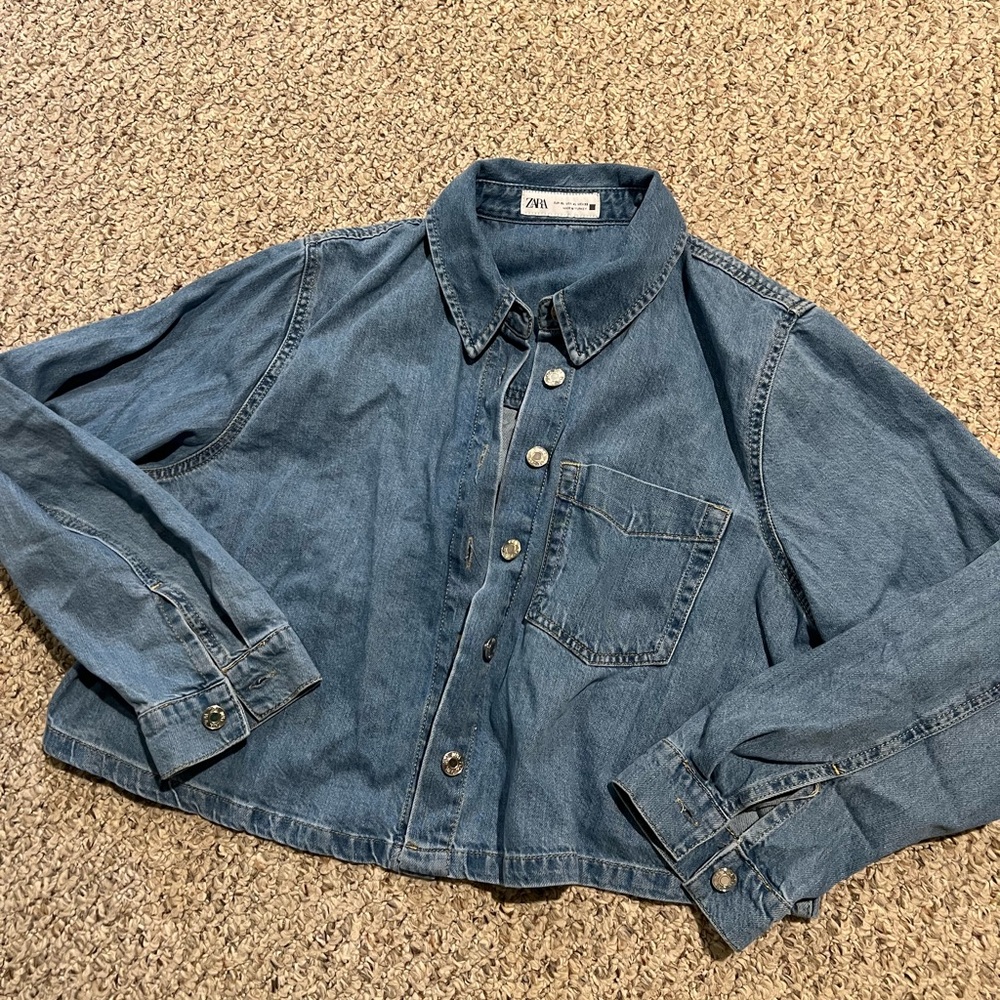 Zara button up cropped shirt